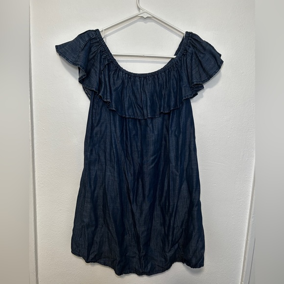Lulu’s off the shoulder dark chambray mini dress NWT - Picture 5 of 7